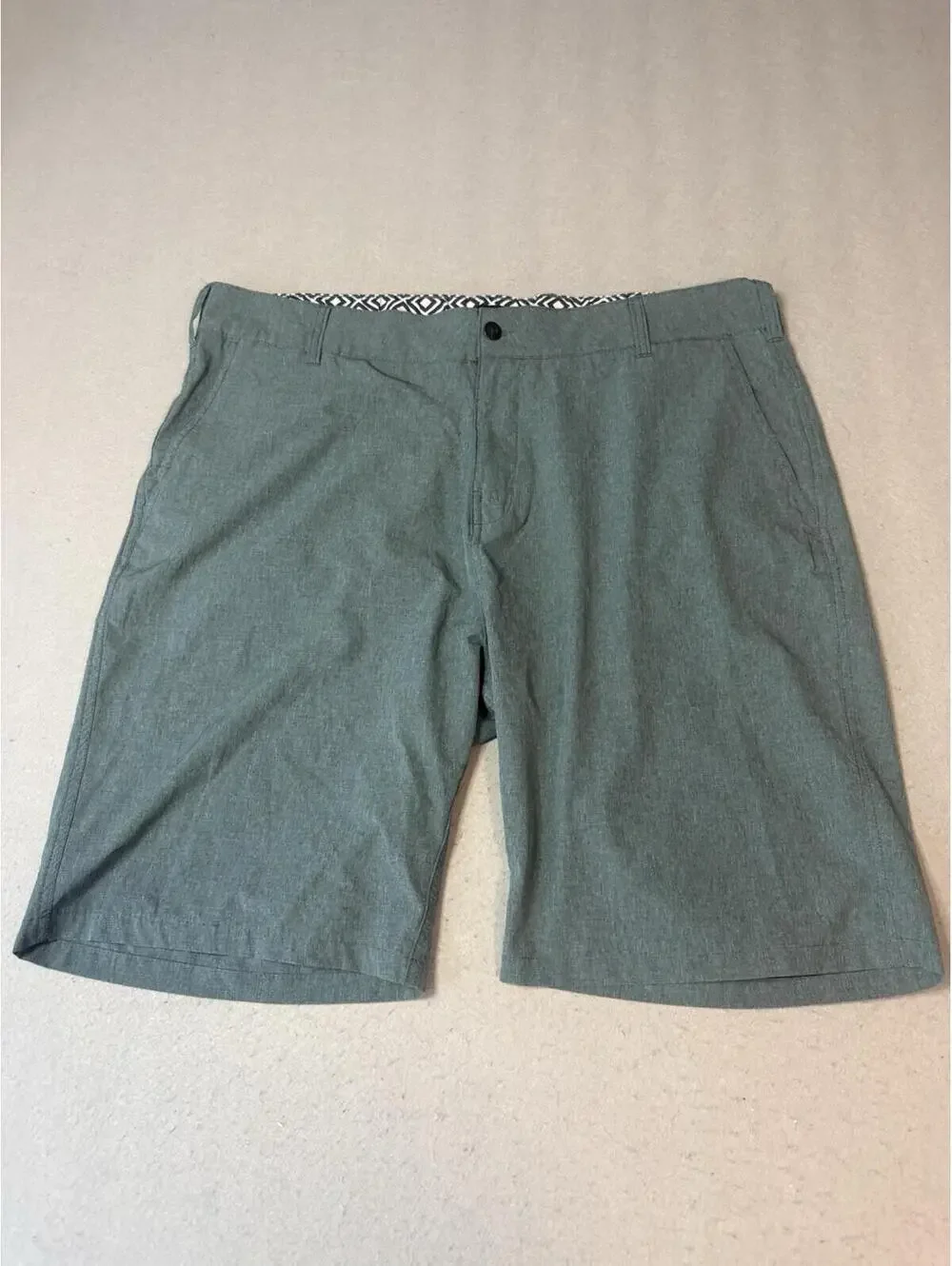 Trunks Multi Functional Shorts Men’s Size 40 Green Hybrid Golf Casual Stretch